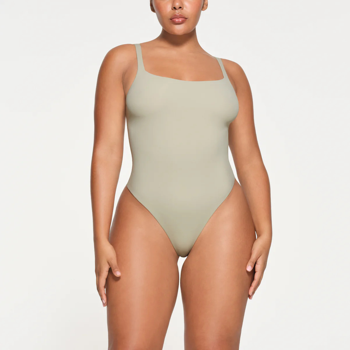 FITS EVERYBODY | SKIMS (US)