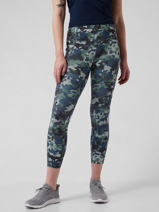 Ultimate Stash 7/8 Tight | Athleta