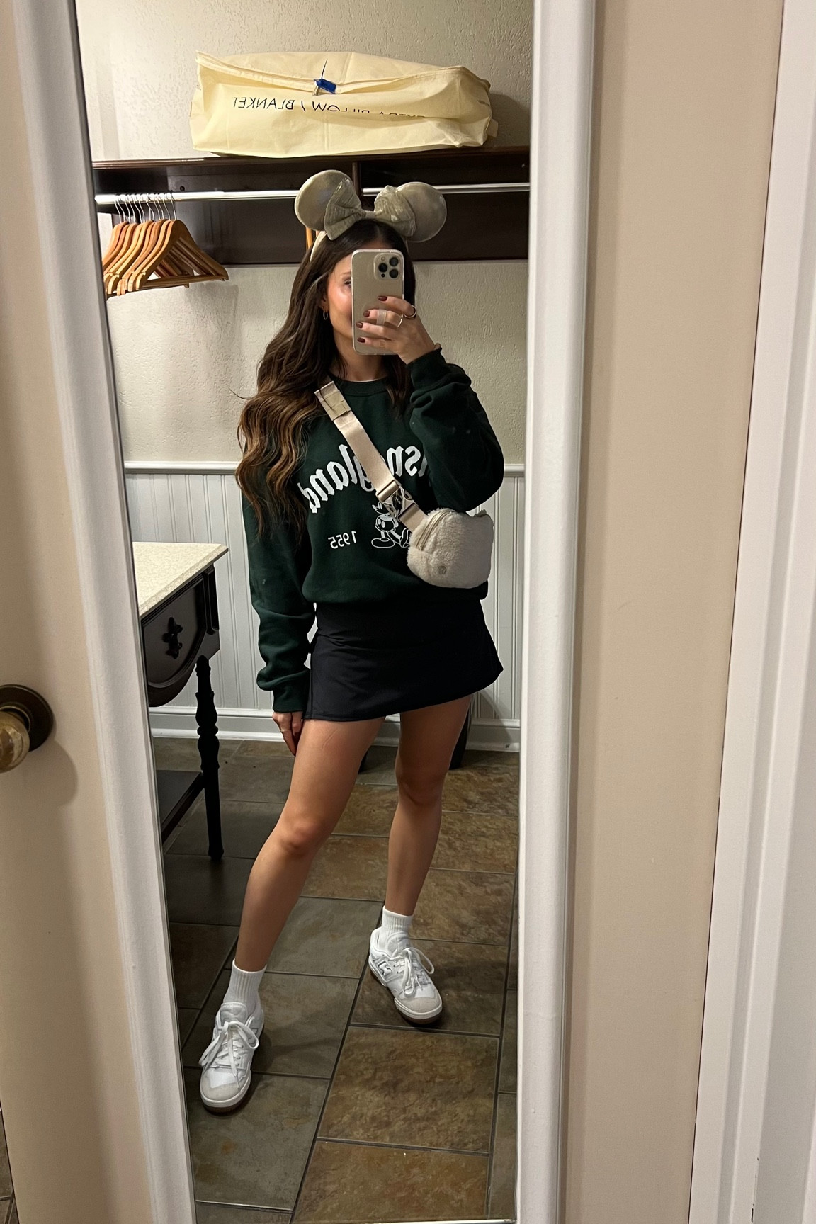 Disney outfit!

Disney outfit inspo, Disney outfit ideas for women, fall Disney outfits, Disney sweatshirts, Lululemon must haves, Lululemon outfits, new balance 550’s, Disney outfits for women, preppy Disney outfits

#LTKstyletip #LTKtravel #LTKSeasonal