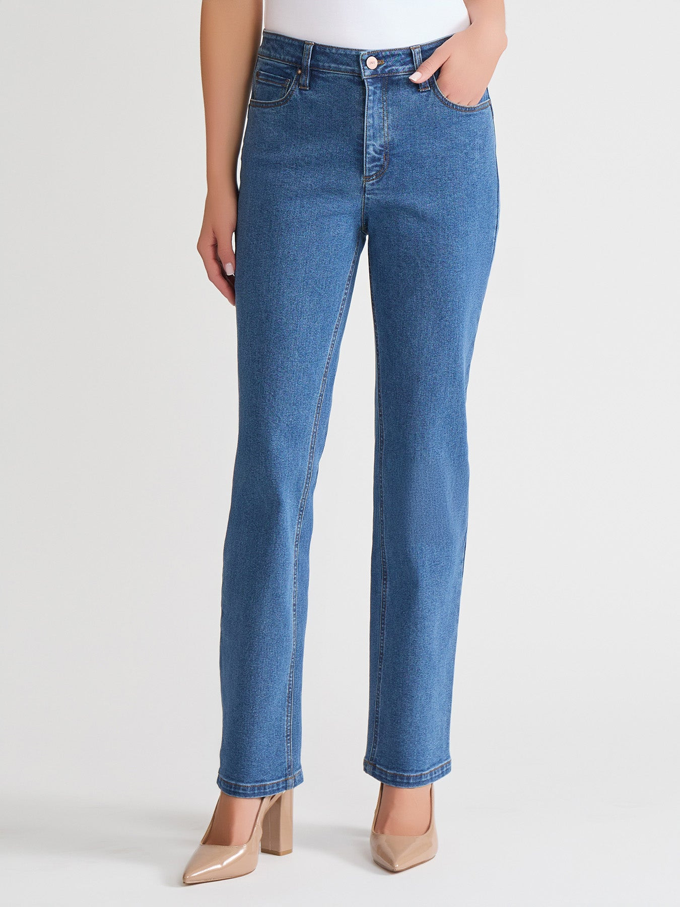 Lexington Straight Leg Jeans, Oasis Wash | Jones New York