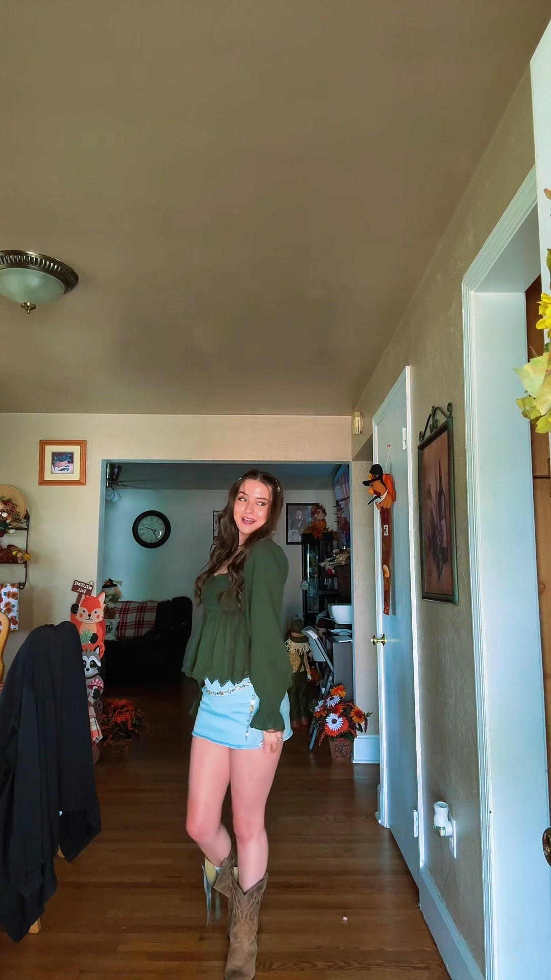 I’m feeling 22💚👢⭐️ #aexme #americaneagle #fashion #ootd 

#LTKWorkwear #LTKCon #LTKStyleTip