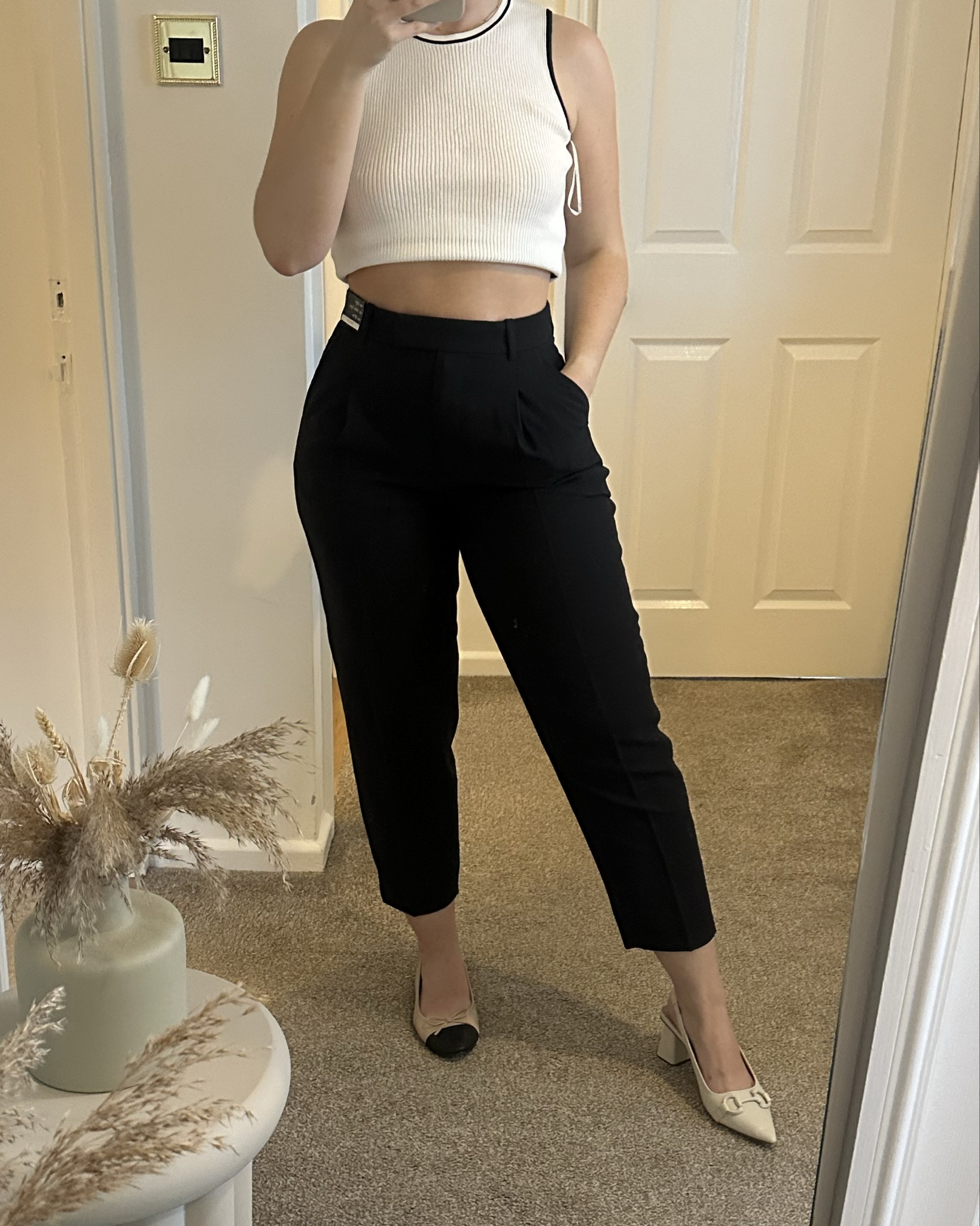 The perfect tapered trousers! I’m in a 27 regular, debating the long! 

#LTKworkwear #LTKmodest #LTKstyletip