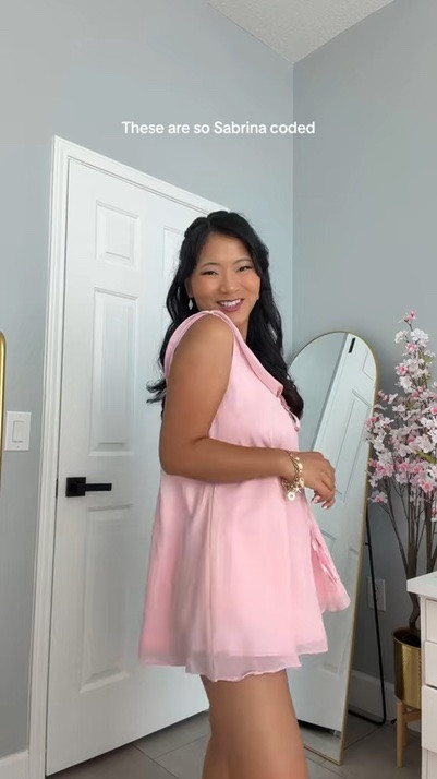 The cutest pajama set has arrived! ✨ I love the feminine ruffle details and how soft and breathable they are. I'm wearing a size medium, and the fit is perfect!