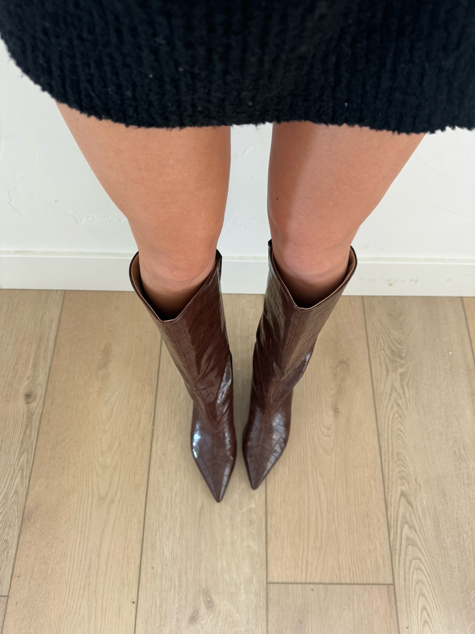 Brown tall boots 🤎

#LTKFindsUnder100 #LTKSaleAlert #LTKHoliday