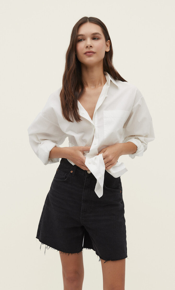 Longline denim shorts | Stradivarius (UK)