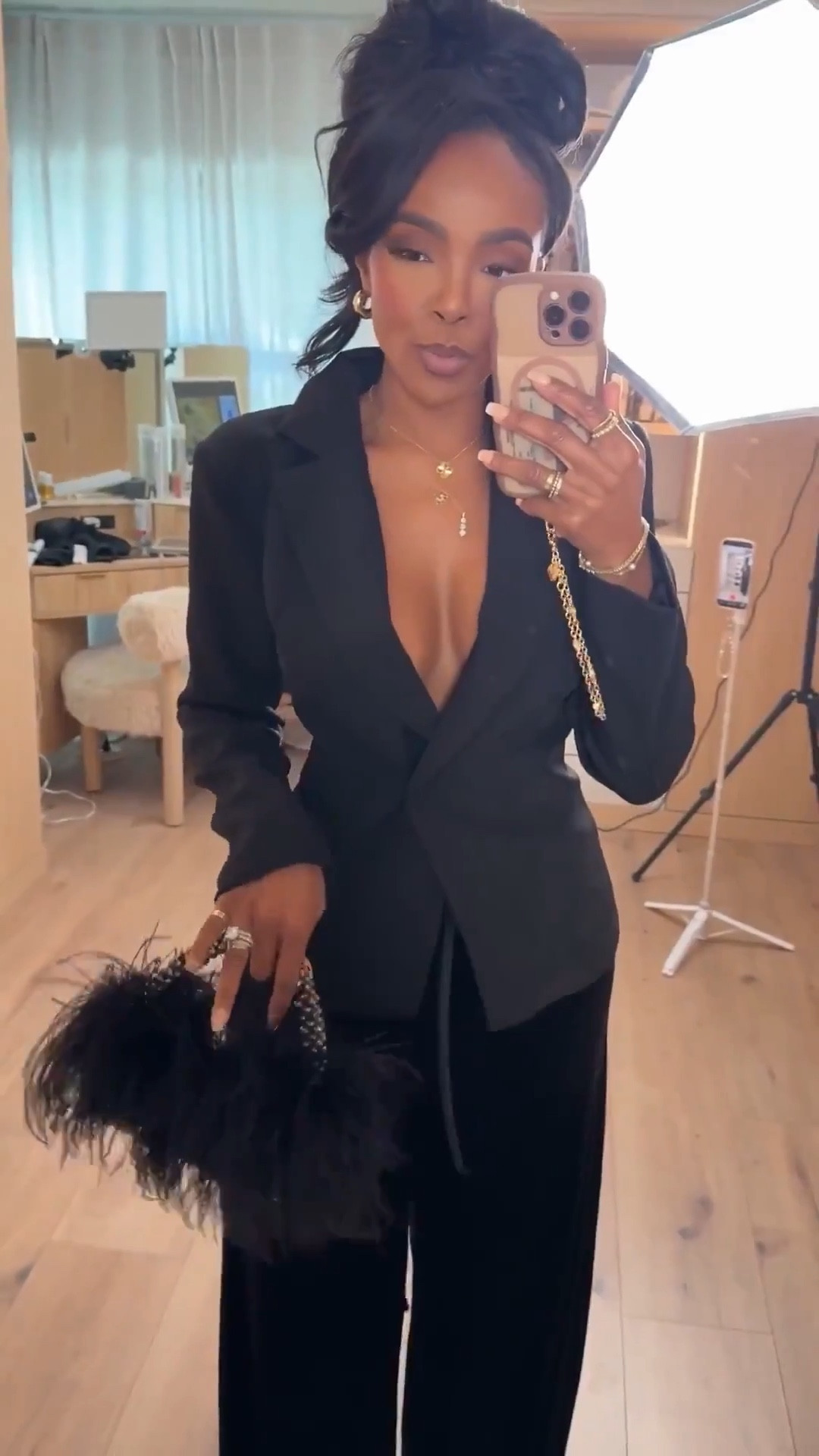 Scroll to shop 🖤  

Tailored black blazer and wide-leg trousers for an effortlessly elevated evening look.  

Follow me on Instagram and YouTube @kirasfashionfinds