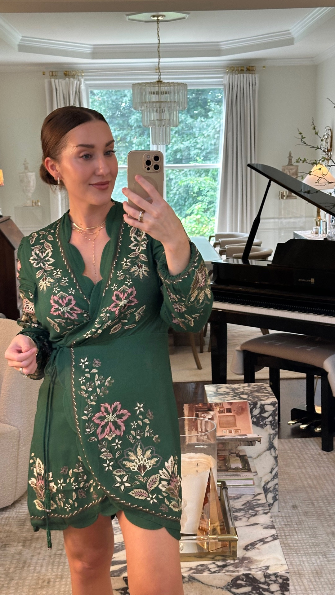Obsessed with this wrap dress in the most gorgeous green print. Nearly $100 off during the NSALE 💛
Medium in dress

#LTKSaleAlert #LTKootd