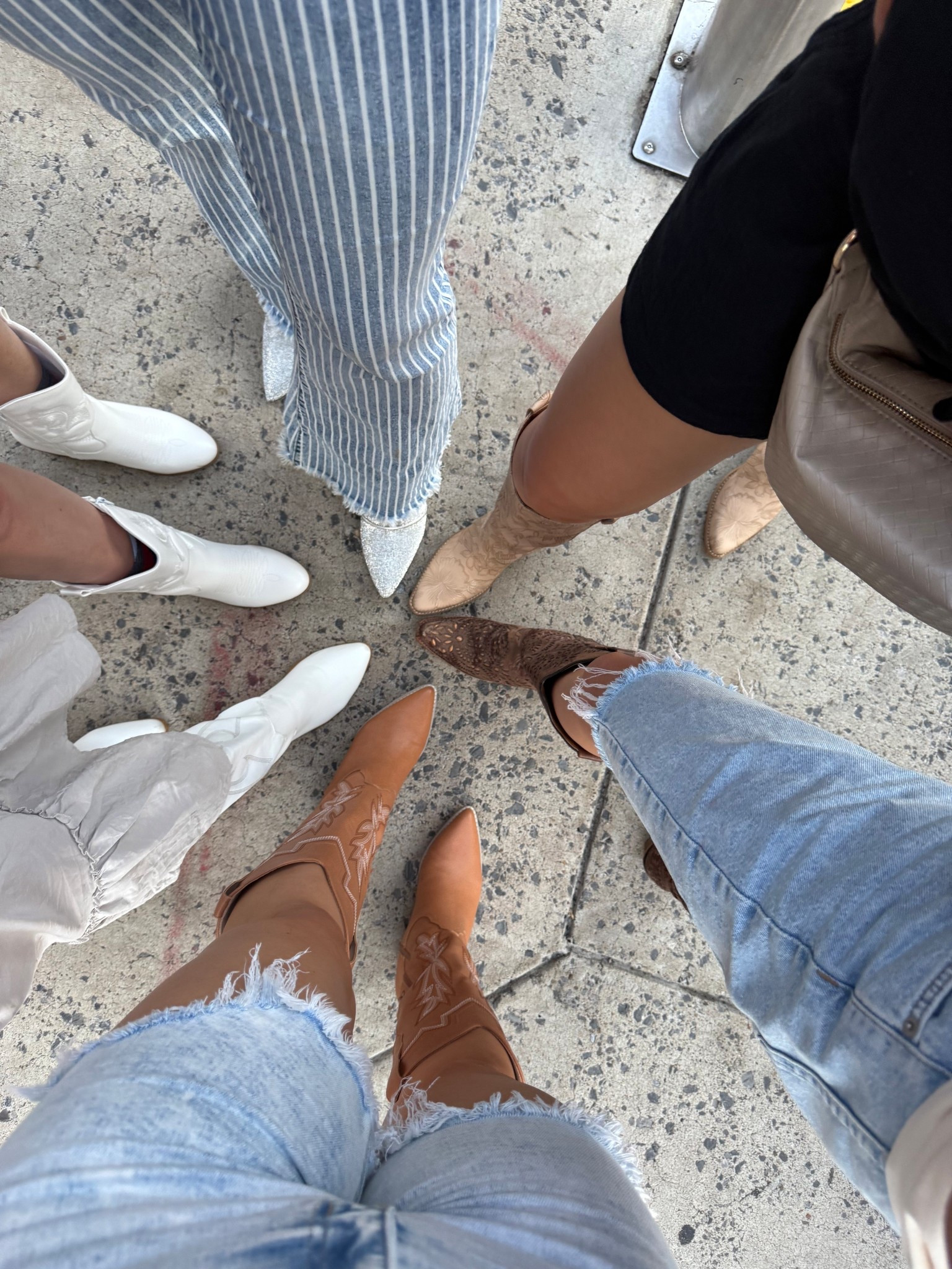 ALL MY NASHVILLE OUTFITS!!!!! 

#LTKFindsUnder100 #LTKTravel #LTKFindsUnder50