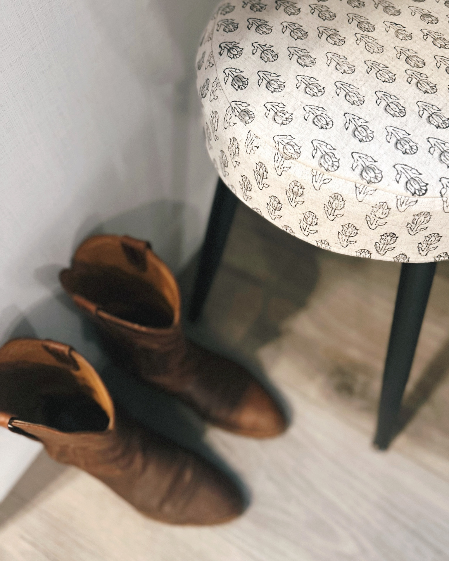 Custom Etsy stool cover with table height stools 🤍

#LTKHome
