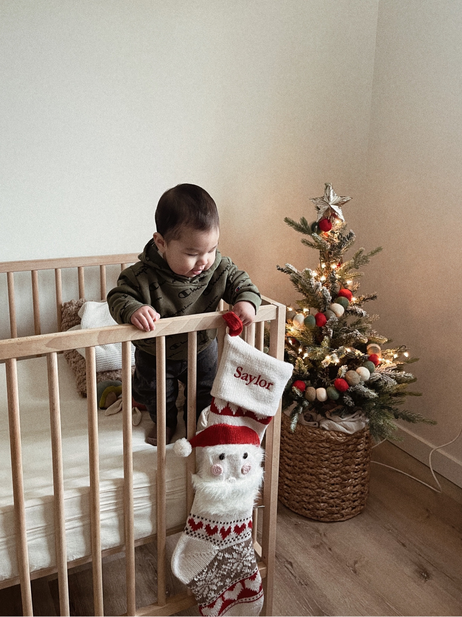 Saylor’s first Christmas🎄✨❤️

#LTKSeasonal #LTKbaby #LTKHoliday