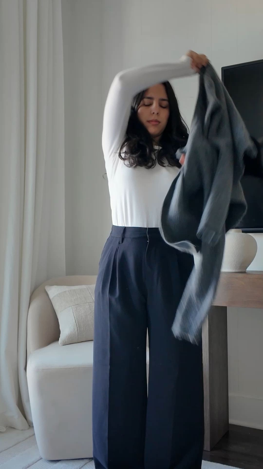 #ad I think I may have found my new favorite shoe brand. I can’t live without comfortable shoes so I love finding brands like @frankie4footwear that are not only comfortable but cute too! And while you can’t go wrong with a good pair of sneakers, I wanted another option that’s just as comfortable and these loafers are perfect! Comment SHOES and I’ll send you a link to my loafers plus some other FRANKIE4 faves! And don’t forget to use my code LTK_AMAYA15 for 15% off!

#FRANKIE4 #stepbeyondtheordinary #FRANKIE4footwear #FRANKIE4PARTNER #paidpartnership

#LTKShoeCrush