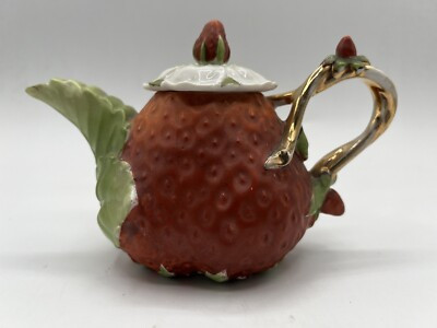 Vintage Royal Bayreuth Red Strawberry-Gold Handled Teapot  | eBay | eBay US