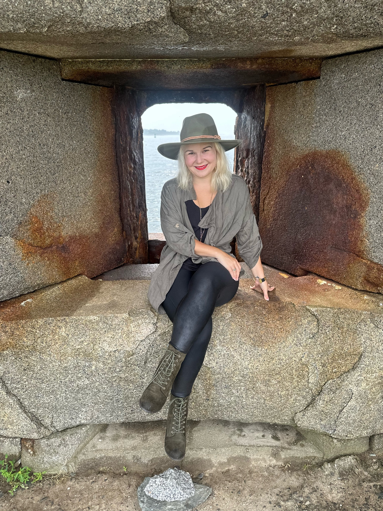 Another outfit full of my fall staples: spanx leggings, my staple oversized jacket from Lulus and the love tank from Lululemon. They also make great gifts!

#LTKSeasonal #LTKGiftGuide #LTKworkwear