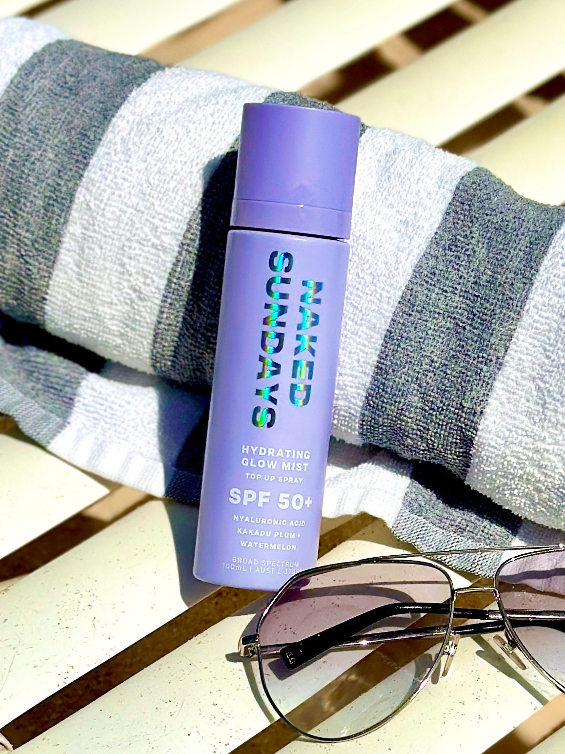 NAKED SUNDAYS
TOUCH UP SPRAY
Hydrating Glow Mist Setting Spray SPF 50+ 

#LTKSwim #LTKBeauty #LTKSummerEdit