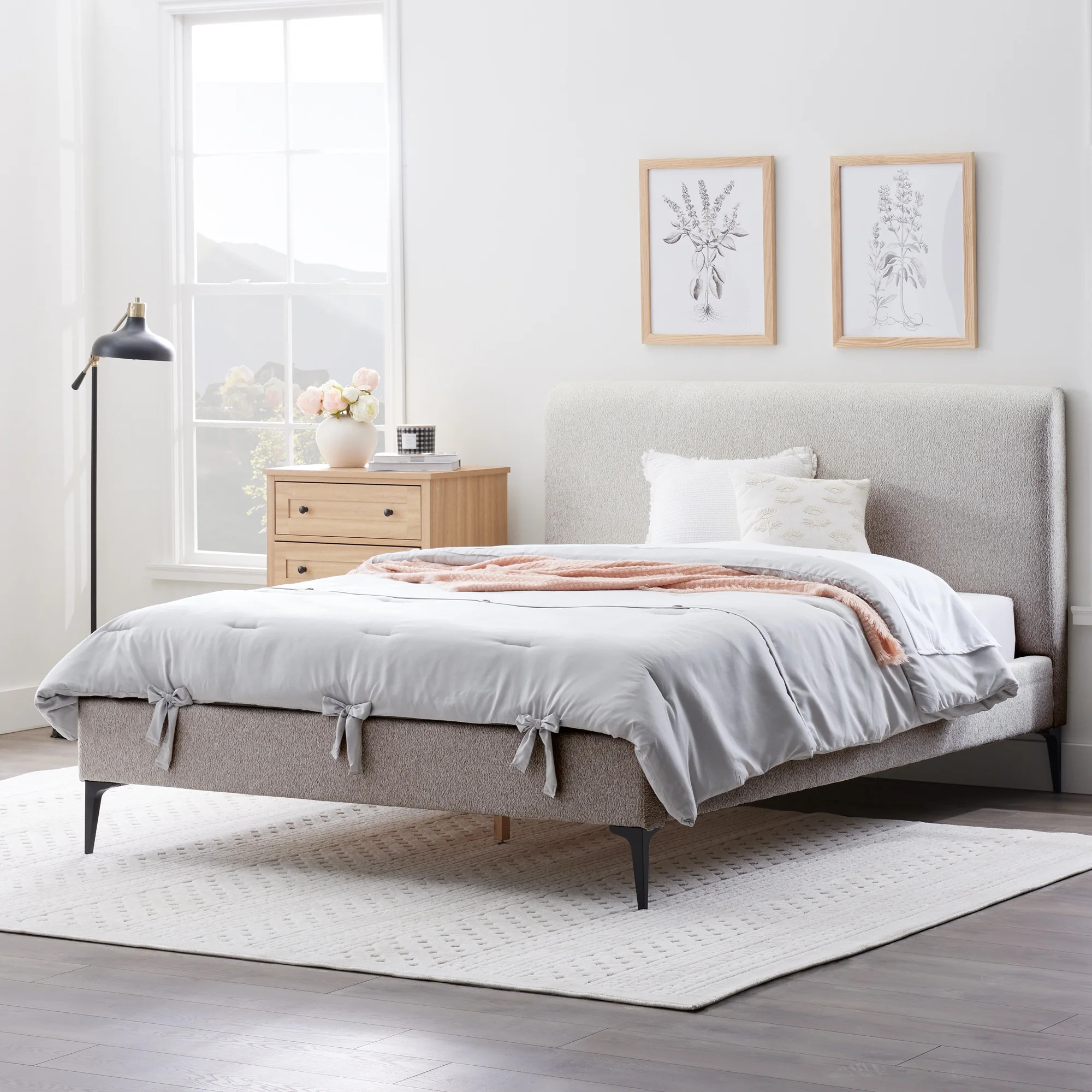 My Texas House Newcastle Upholstered Platform Bed, Queen, Light Gray - Walmart.com | Walmart (US)