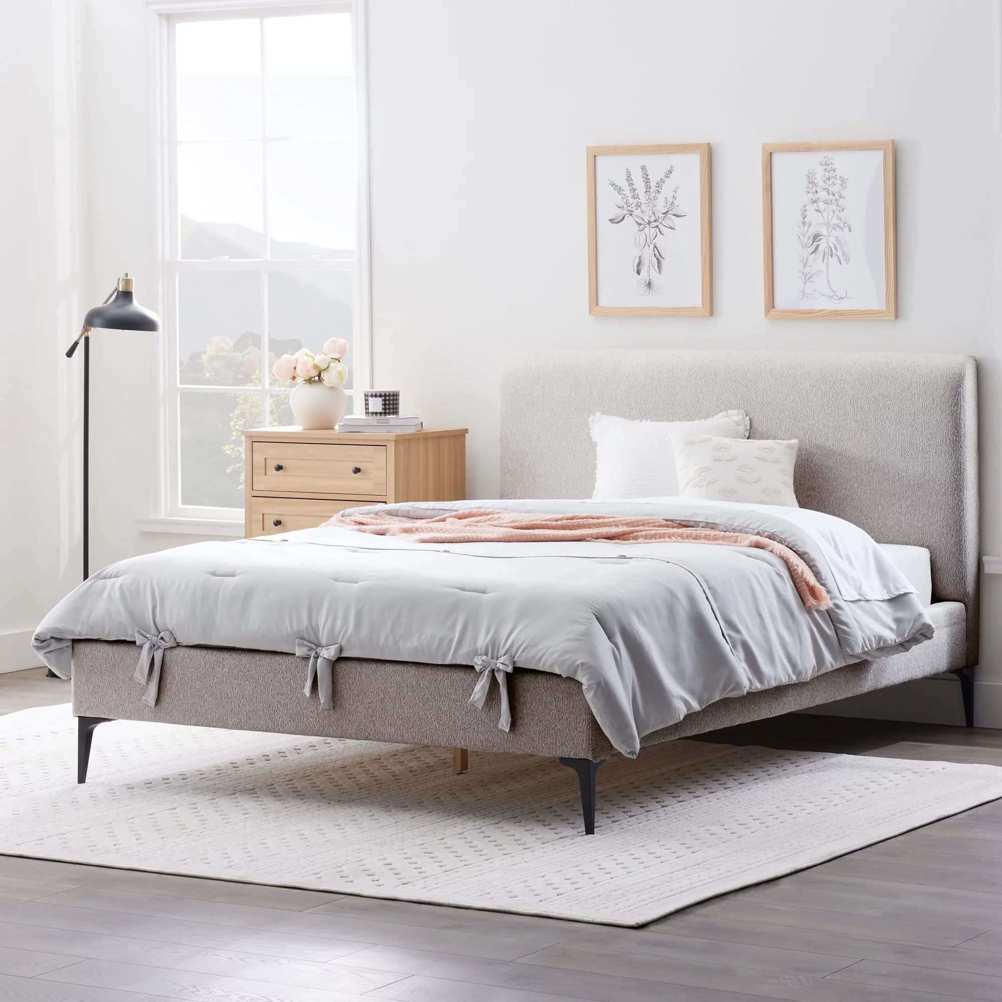 My Texas House Newcastle Upholstered Platform Bed, Queen, Light Gray - Walmart.com | Walmart (US)