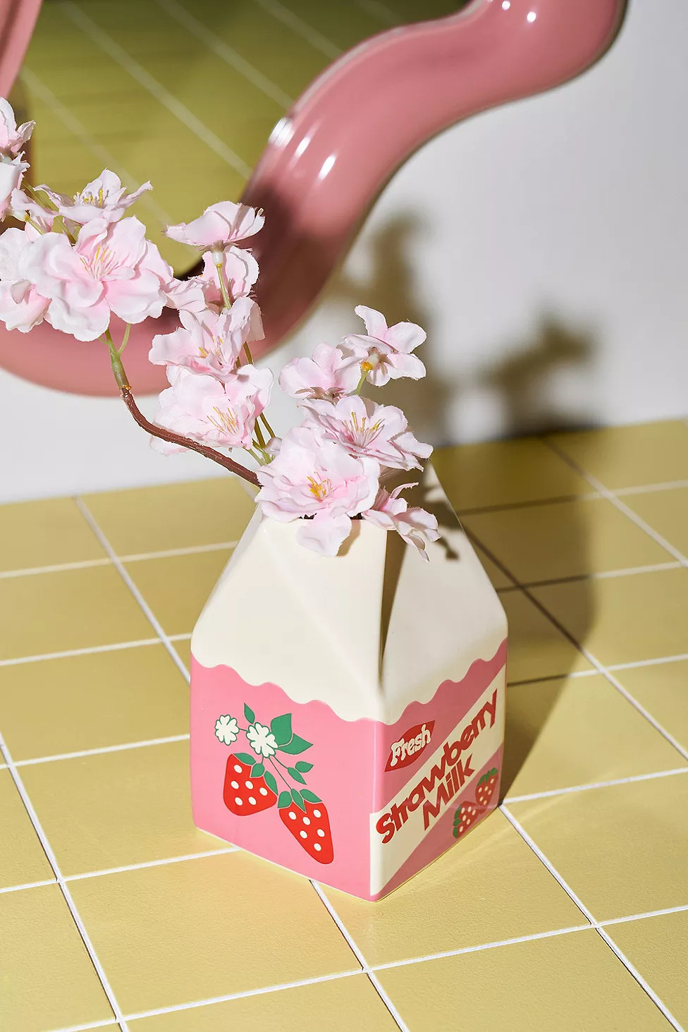 Vase ban.do Lait Fraise | Urban Outfitters FR