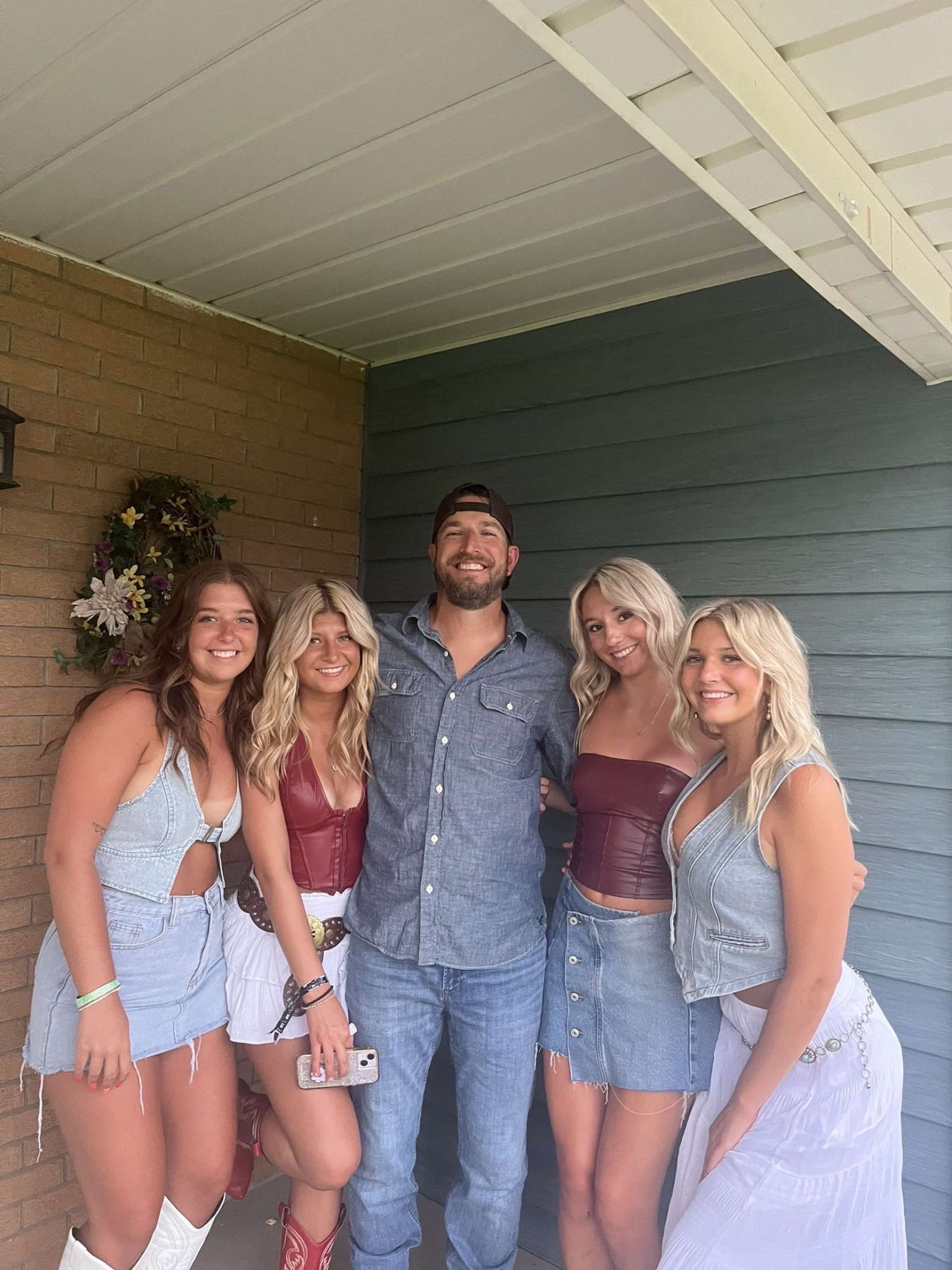 Country concert outfits! 

#LTKSeasonal #LTKStyleTip #LTKSummerEdit