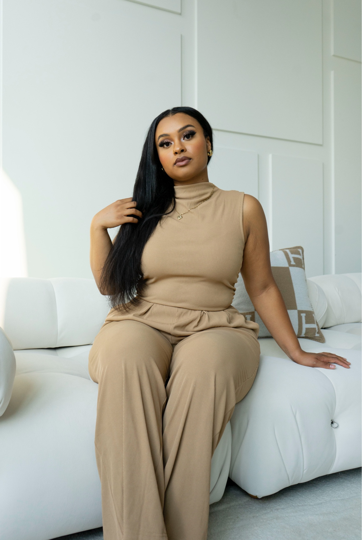 Corporate Babe 🤓

#LTKmidsize #LTKFashionMonth #LTKbeauty