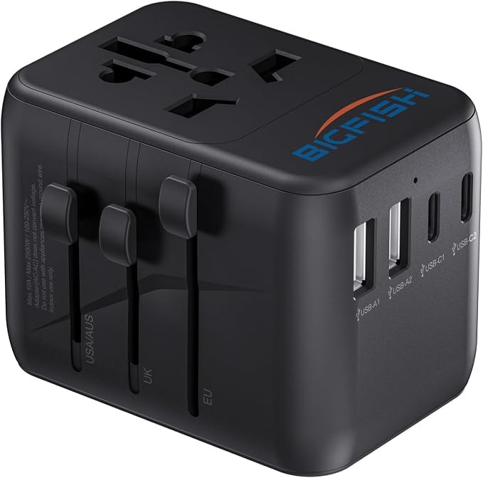 Bigfish Universal Travel Adapter, Travel Plug Adapter Worldwide | Travel Charger with 2 USB-C & 2... | Amazon (UK)