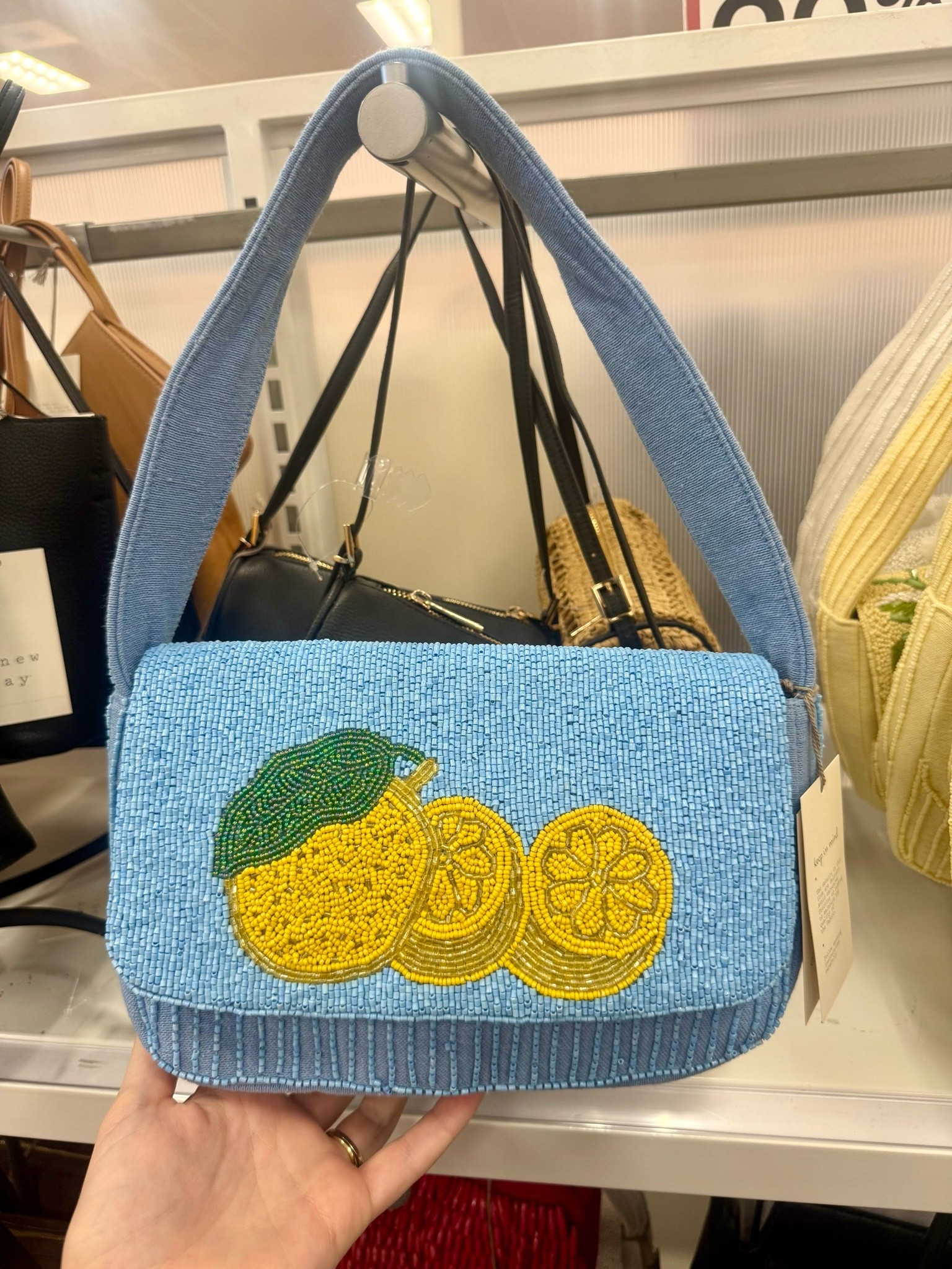 Lemon beaded bag

#LTKootd