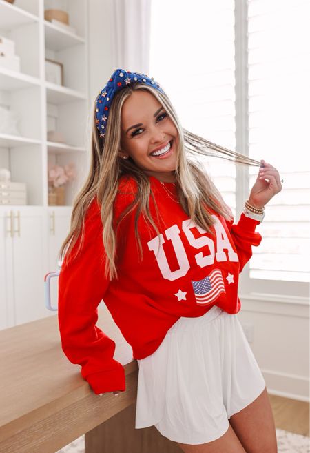 PinkLily's Memorial Day sale is going on now!! Use code SIERRA30 for 30% off sitewide (excluding doorbusters).


Seasonal summer mom style sale USA Independence Day Fourth of July vacation busy mom edit

#LTKSaleAlert #LTKStyleTip #LTKFindsUnder100