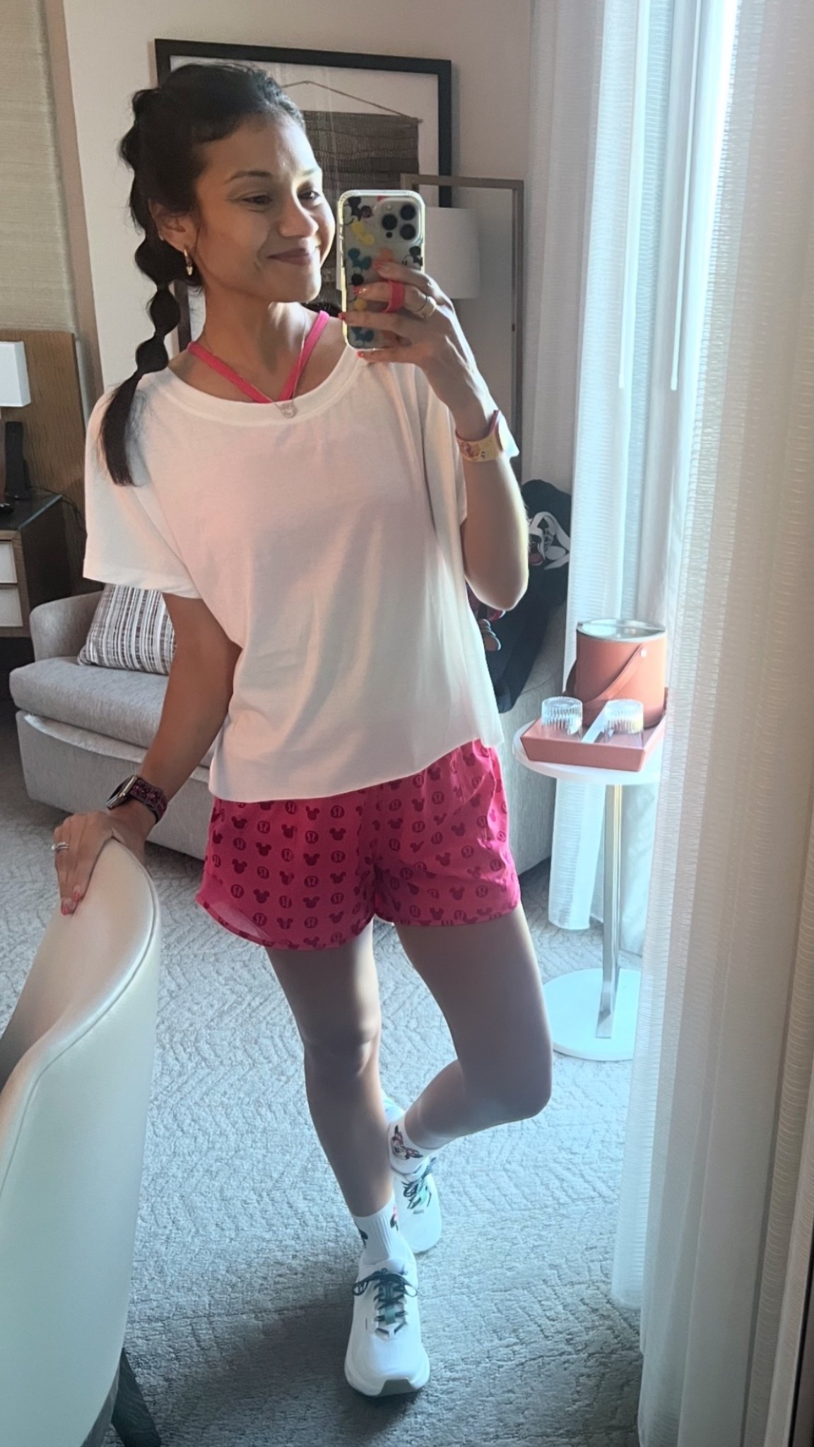 Lululemon early access-Disney hotty hots 