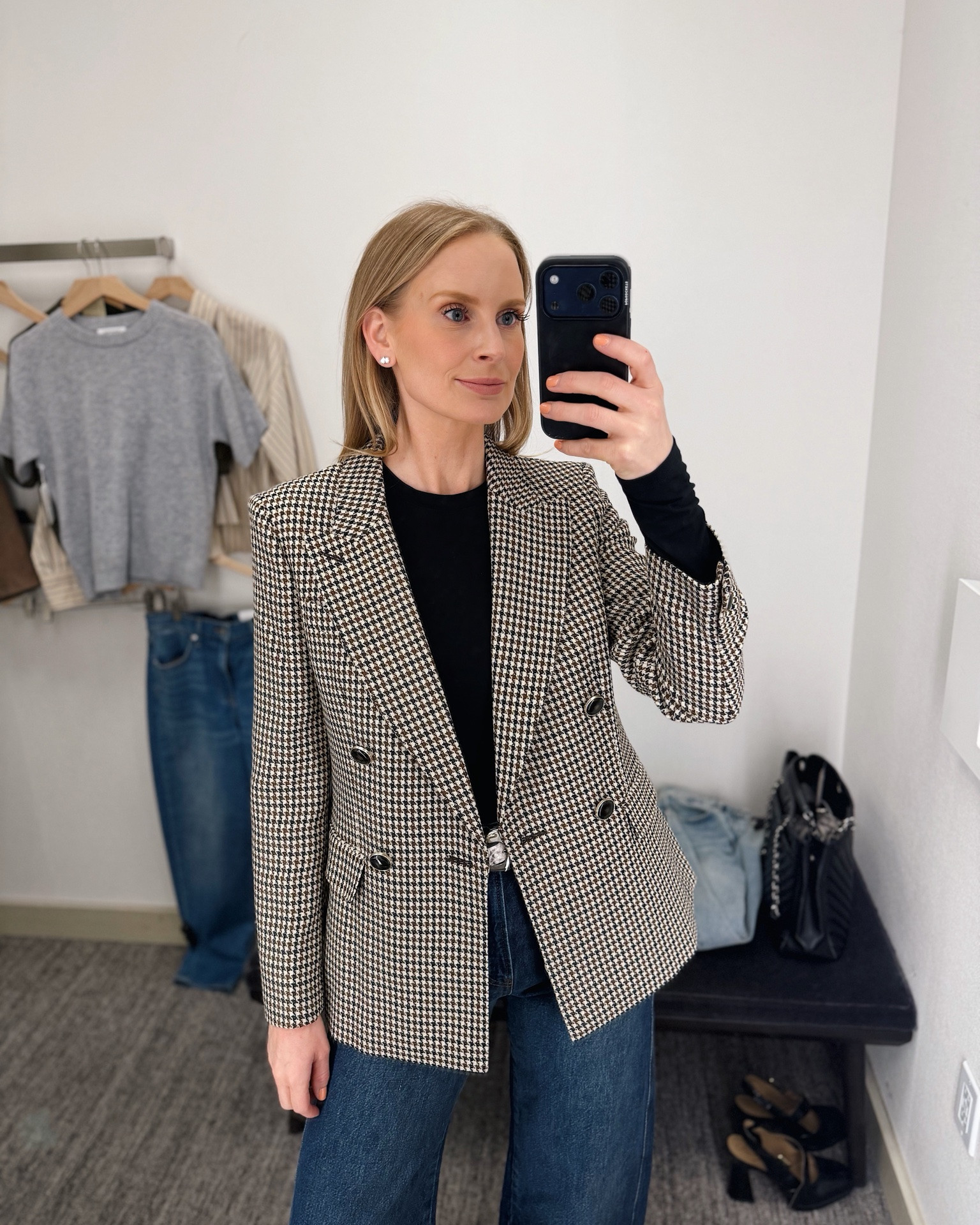 A fresh blazer for work to weekend wear this fall! Colors featured are black, cream and burnt orange. I’m in the US 4! #nsale #nordstrom #anniversarysale

#LTKSaleAlert