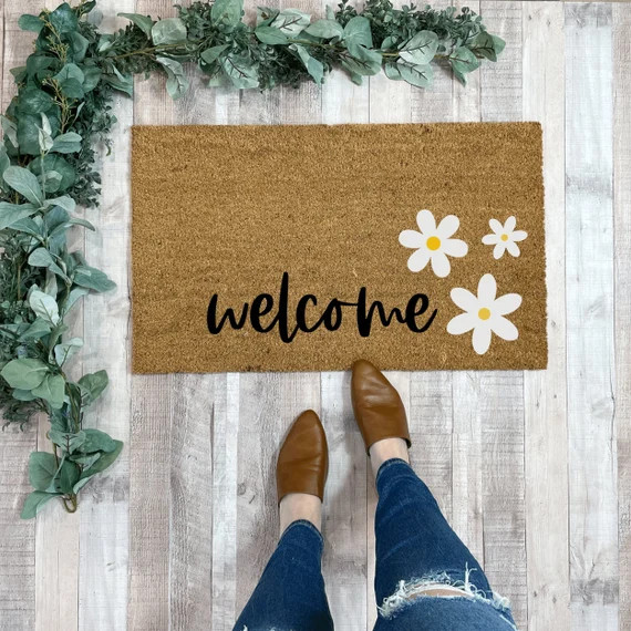 Daisy Doormat Spring Doormat Entryway Rug Gift for Mom | Etsy | Etsy (US)
