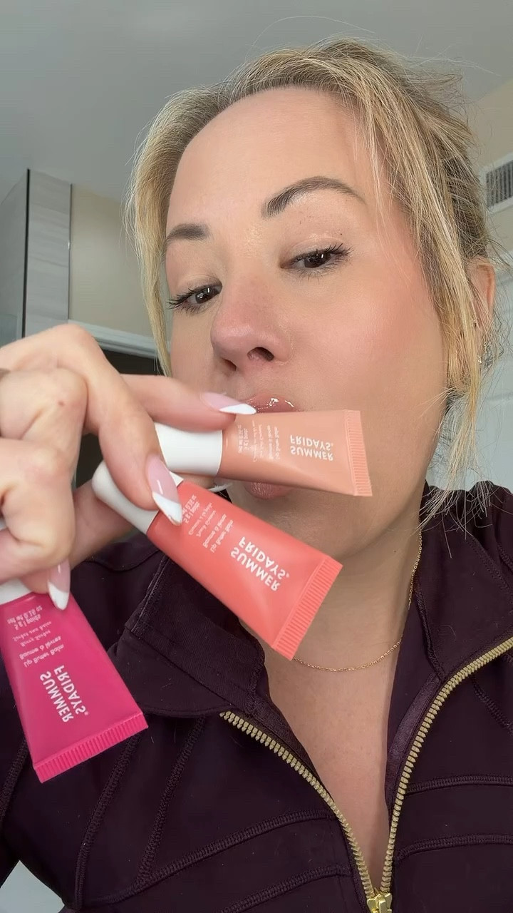 Obsessed with the new Summer Fridays summer scents!

#LTKdayinmylife #LTKgrwm #LTKBeauty
