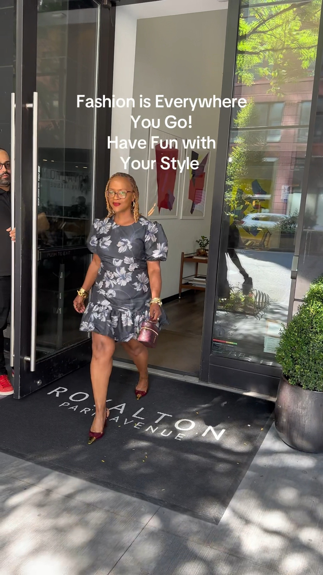 Fashion is everywhere you go! Have fun with your style!
@Macys @TJ Maxx @Zara @AKIRA 