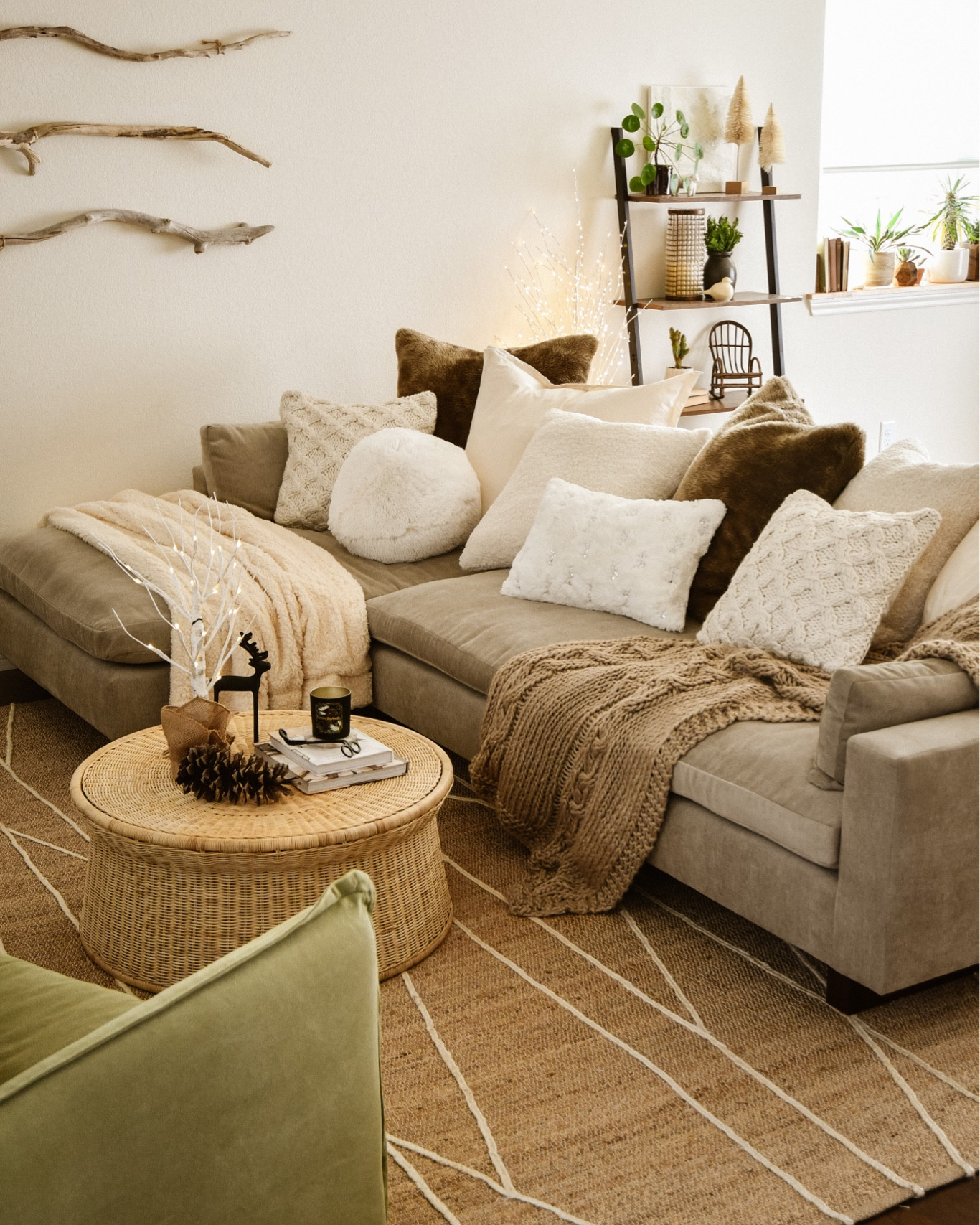 Holiday couch view ✨ 

#LTKSeasonal #LTKHoliday #LTKhome