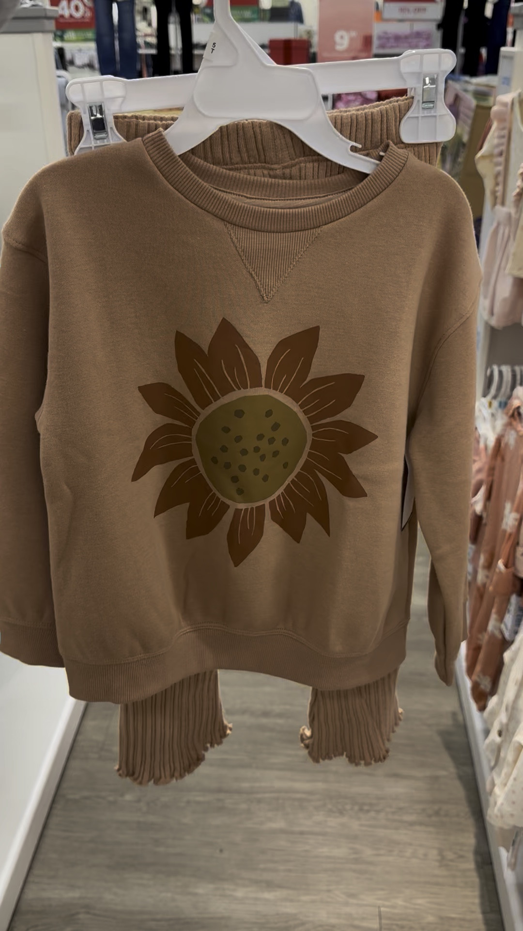 The cutest sweatshirt & leggings on sale!

#LTKFamily #LTKKids #LTKCyberWeek