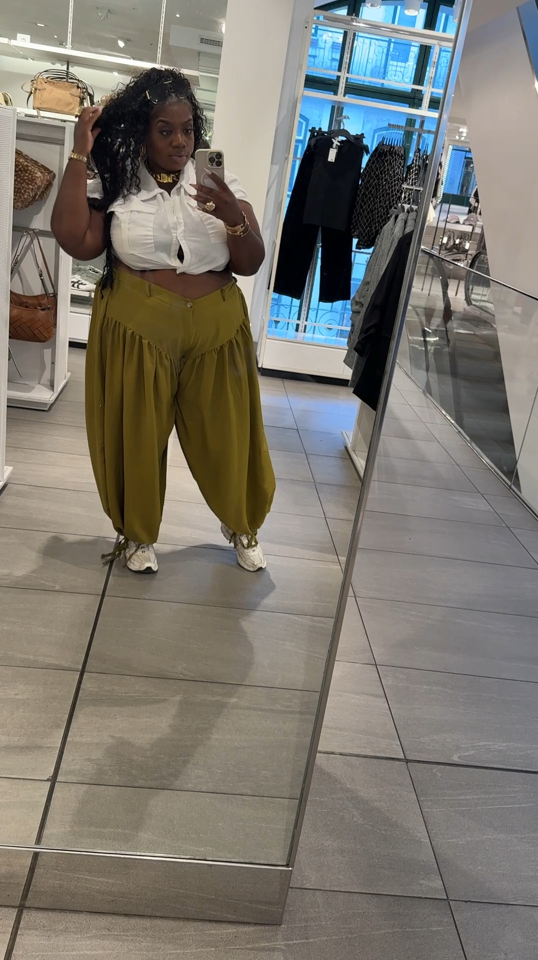 Sometimes you have to get your #OOTD content on the go.
Live from Lisbon 
#curvyfits #fallpants

#LTKPlusSize #LTKStyleTip #LTKSaleAlert