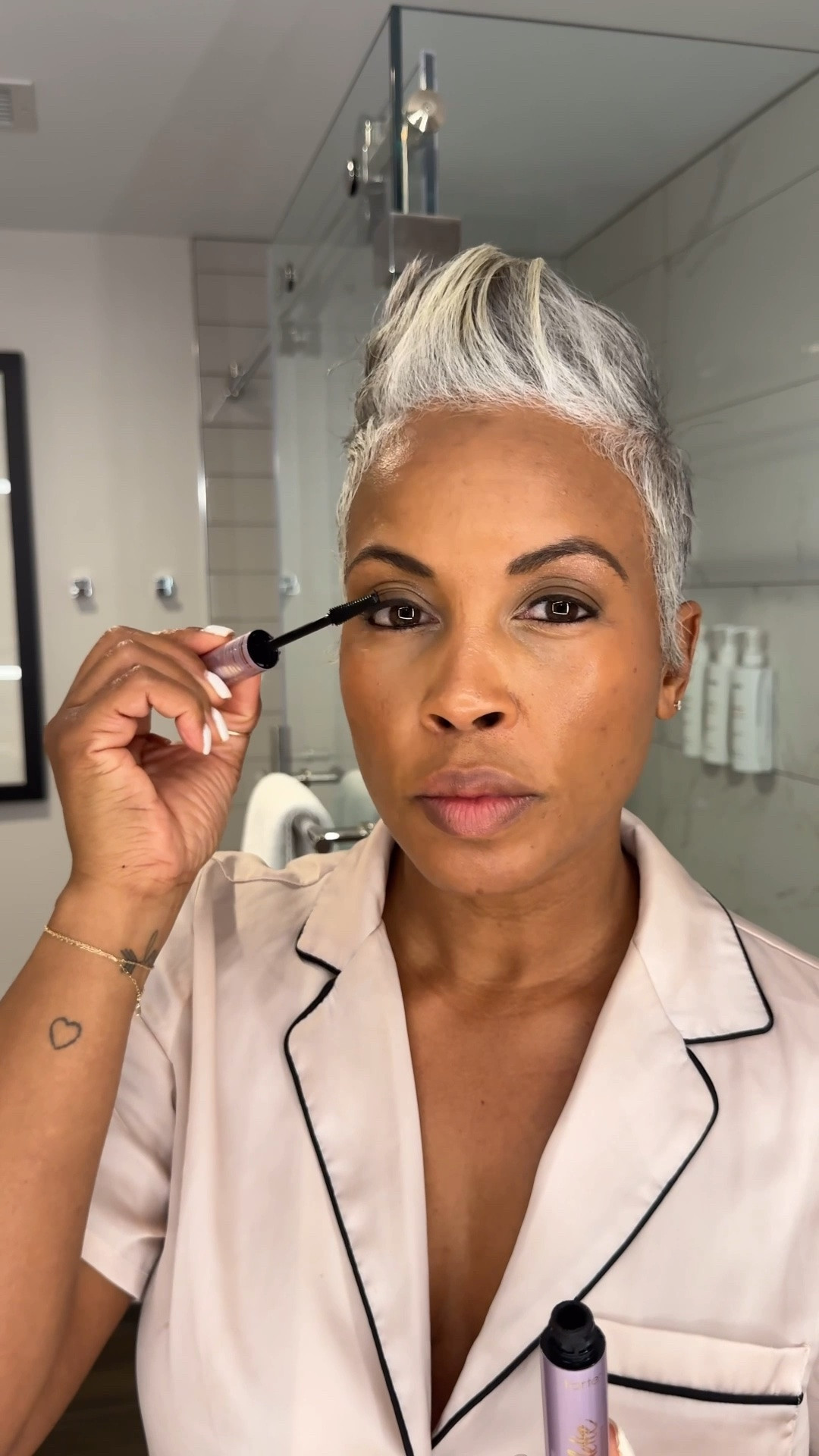 one of my favorite mascaras from Tartellete, a summer beauty must!

#BeautyMustHave #BeautyEssentials #Mascara #xoJalonda #MidlifeMustHave

#LTKgrwm #LTKOver40 #LTKBeauty