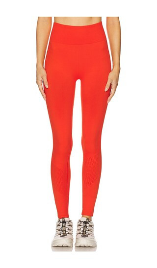 Halfdays LEGGINGS SOPHIA in Orange. Größe M. Also in L. | Revolve Clothing (Global)