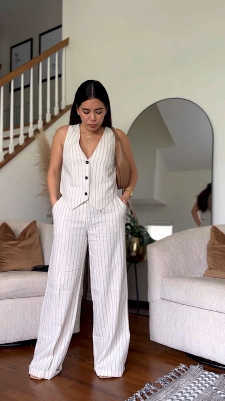 This cute pinstripe set is under $60 and you need it this spring! #summeroutfit #springoutfit #vacationoutfit 

#LTKover40 #LTKstyletip