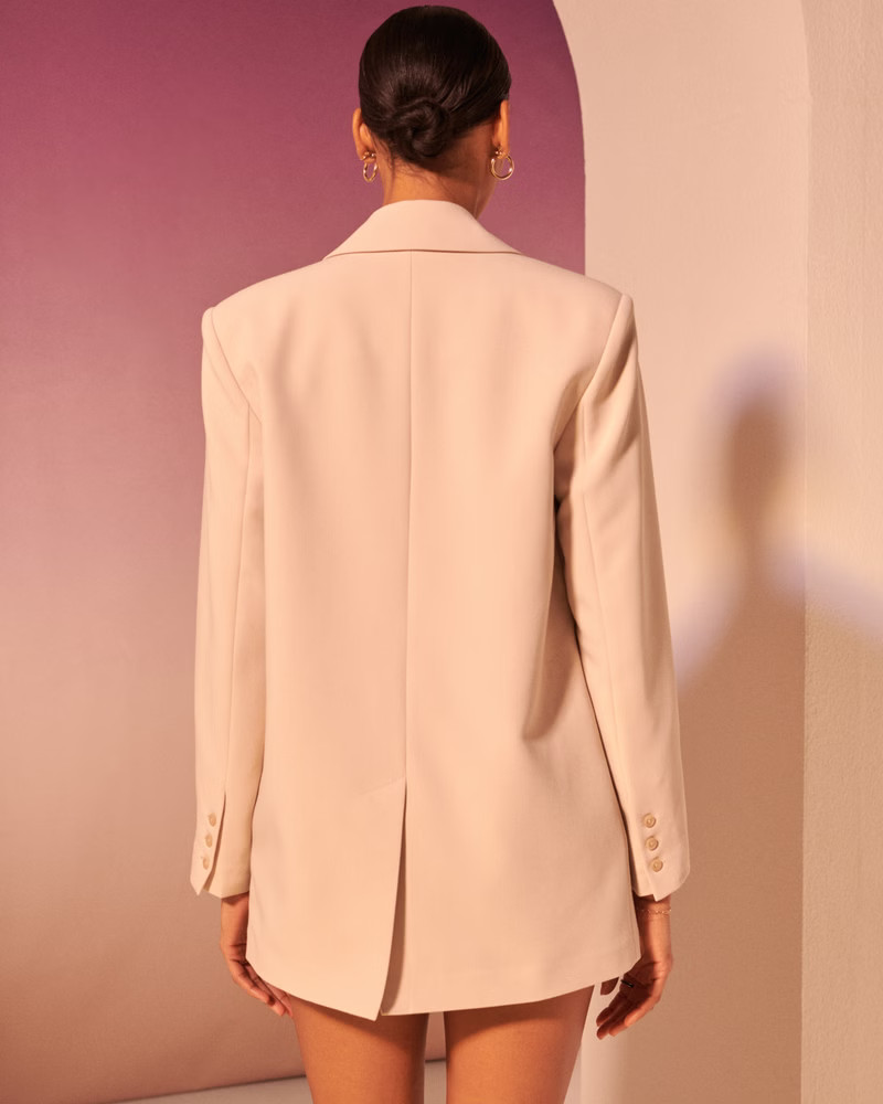 Women's Single-Breasted Blazer | Women's New Arrivals | Abercrombie.com | Abercrombie & Fitch (US)