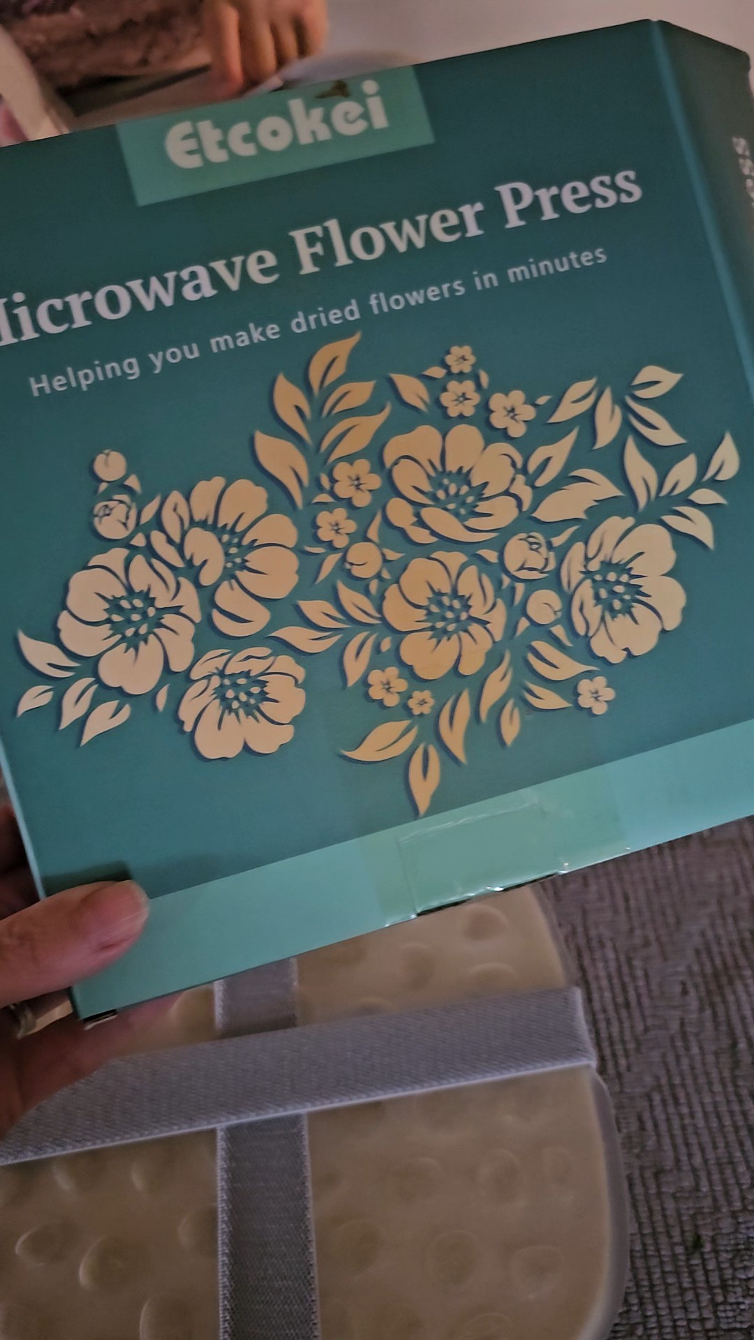 I was skeptical of this microwave flower press, but it totally works! #flowepress #crafts  

 #LTKmomlife #LTKHome