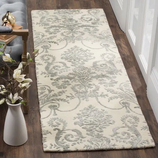 SAFAVIEH Handmade Bella Evaline Modern Floral Wool Rug - 8' x 10' - Ivory/Grey | Bed Bath & Beyond