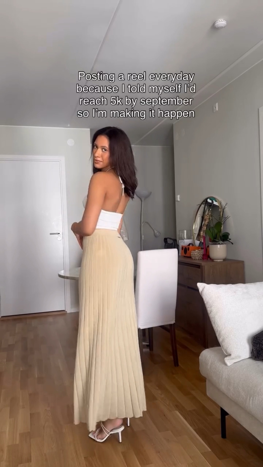 Hello!👋 I’m Caithleen, a 25-year-old small business owner based in Stockholm.

If you love fashion, soft living, and finding magic in the everyday, you’re in the right place 💗

Here I share my daily routines, favorite fashion finds, and the little moments that make life beautiful ✨

Follow along for more cozy vibes & daily fashion inspo! 💕


#LTKstyletip #LTKsummer #LTKeurope