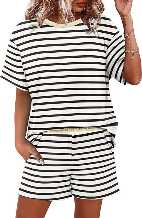 WIHOLL Pajamas Sets for Women 2 Piece Lounge Matching Short Sleeve Tops Shorts Pants with Pocket ... | Amazon (US)