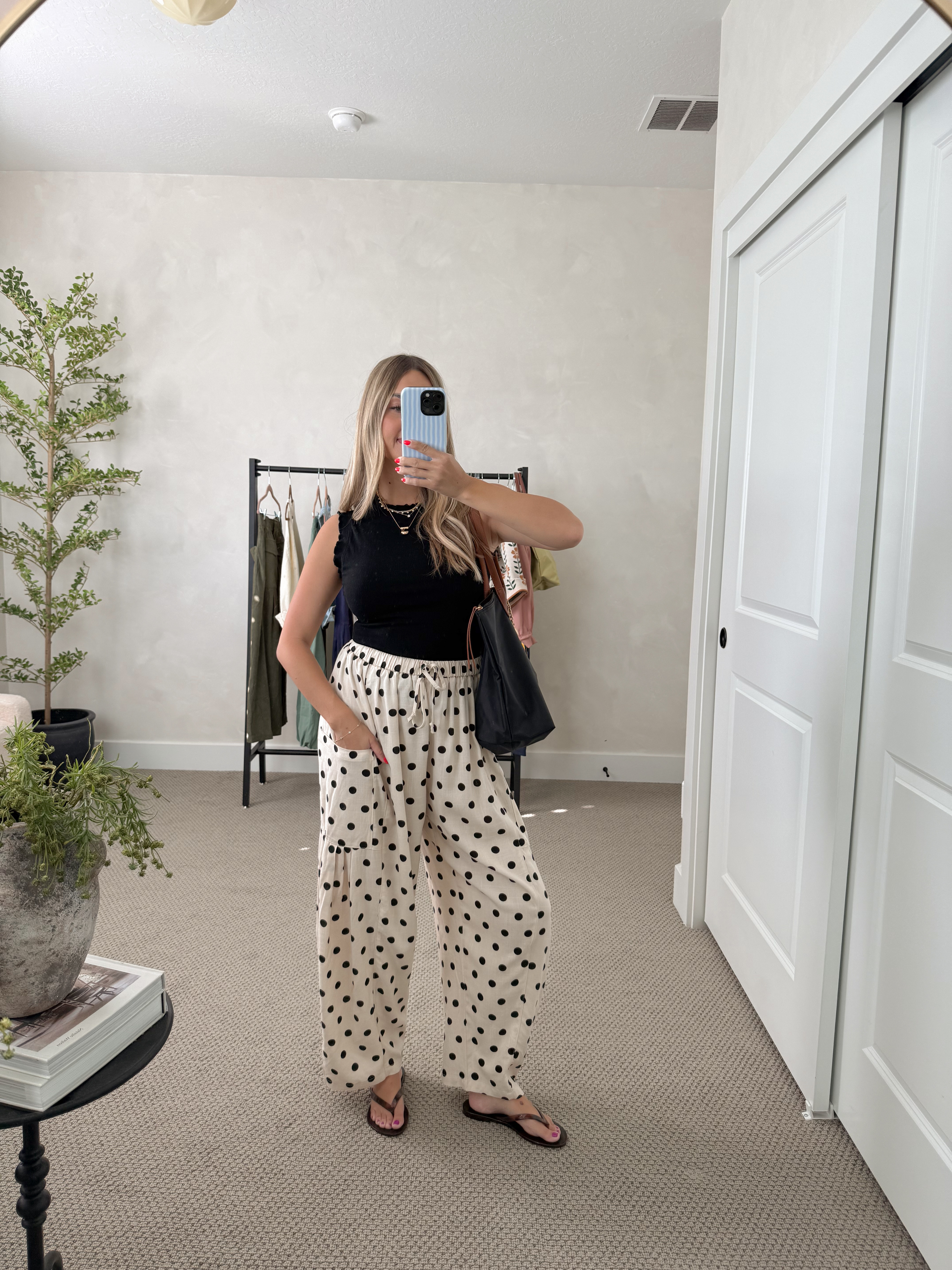New favorite polka dot pants! Perfect for a relaxed day out. 🌼✨ 

 #LTKootd #LTKmomlife #LTKSeasonal