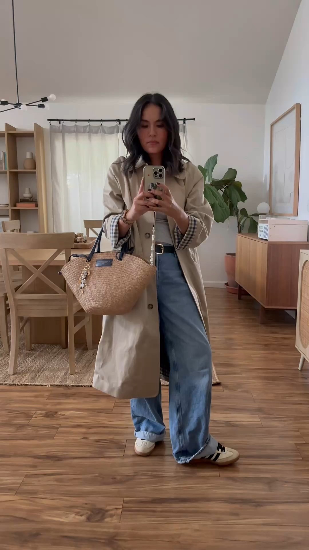 Another day another school pick up outfit

#momoutfit, #momstyle, #ootdideas, #styleinspo
#momstyle, #cozyoutfits, #fashionfinds, #casualfashion, #momfashion

#LTKFamily #LTKStyleTip #LTKFindsUnder100