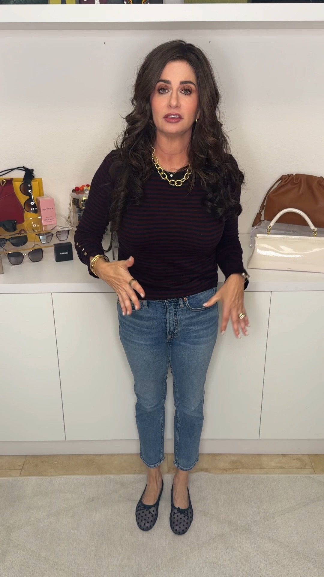 Top sm , jeans 25, flats TTS

#LTKootd #LTKOver40 #LTKPetite