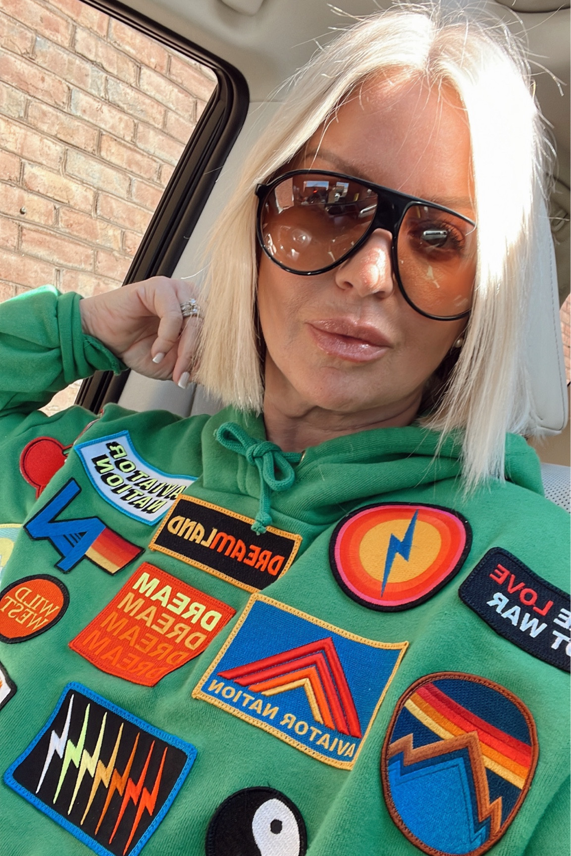 Hoodie szn by Aviator Nation. 

Hoodie
Sweatshirt 
Unisex 
Green hoodie


#LTKover40 #LTKstyletip #LTKActive