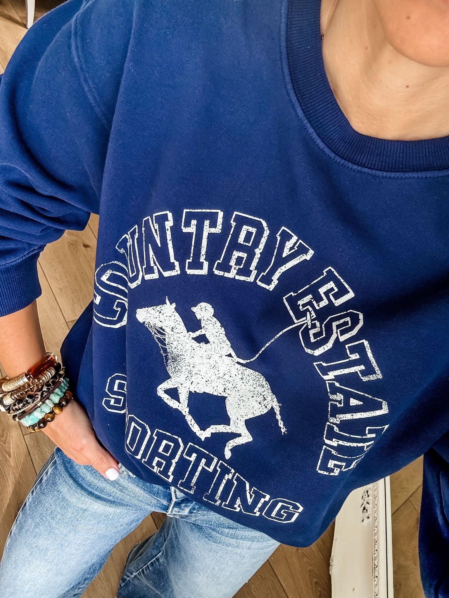 Small graphic sweatshirt. Jewelry code HOUSEOFLEO20

#LTKOver40
