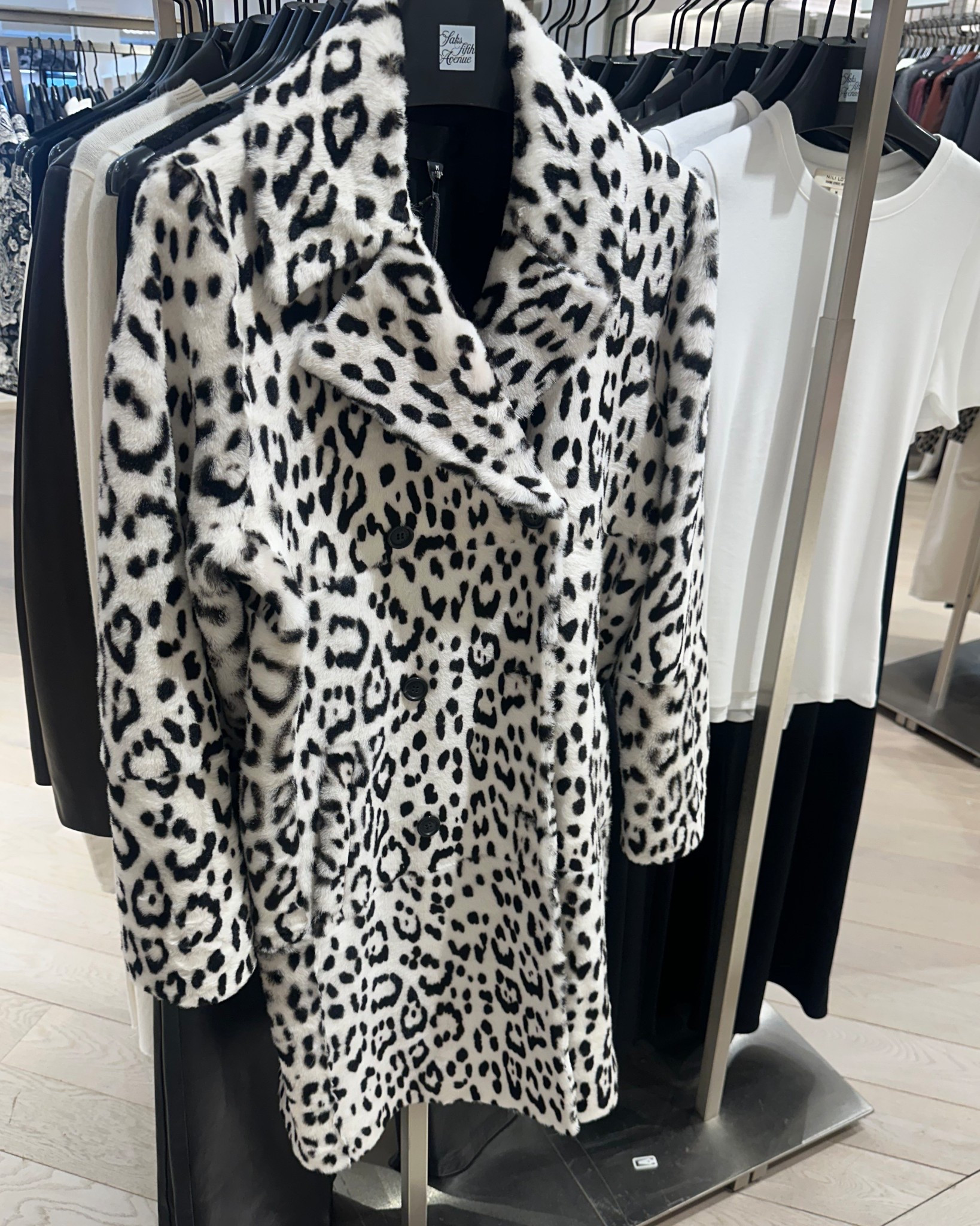 Tis the season for the amazing statement coat! 

#LTKParties #LTKStyleTip #LTKSeasonal