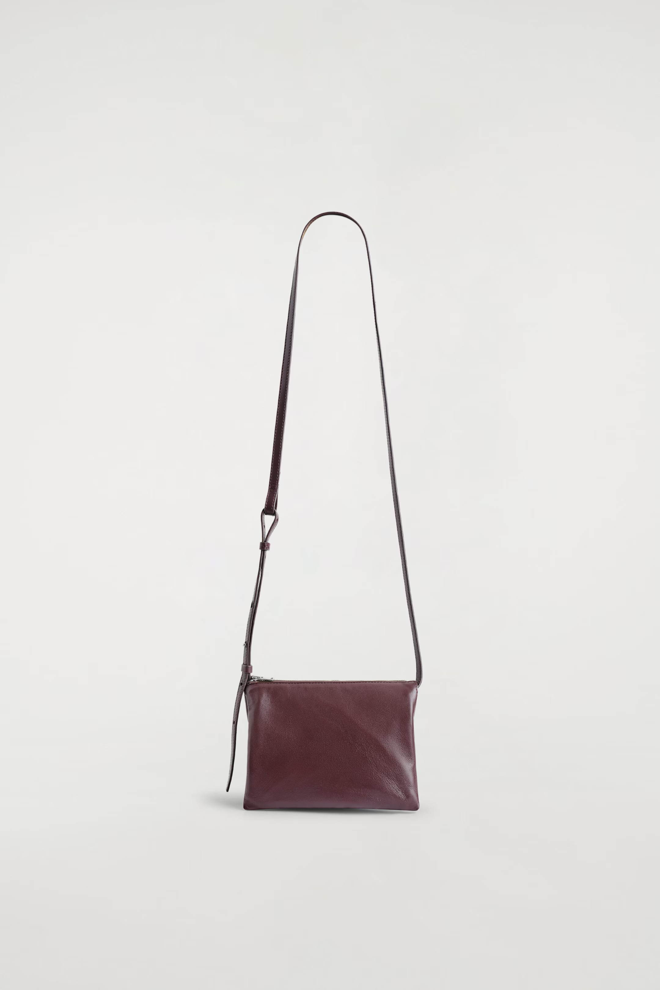 TROVE CROSSBODY BAG - LEATHER - BORDEAUX | COS | COS UK