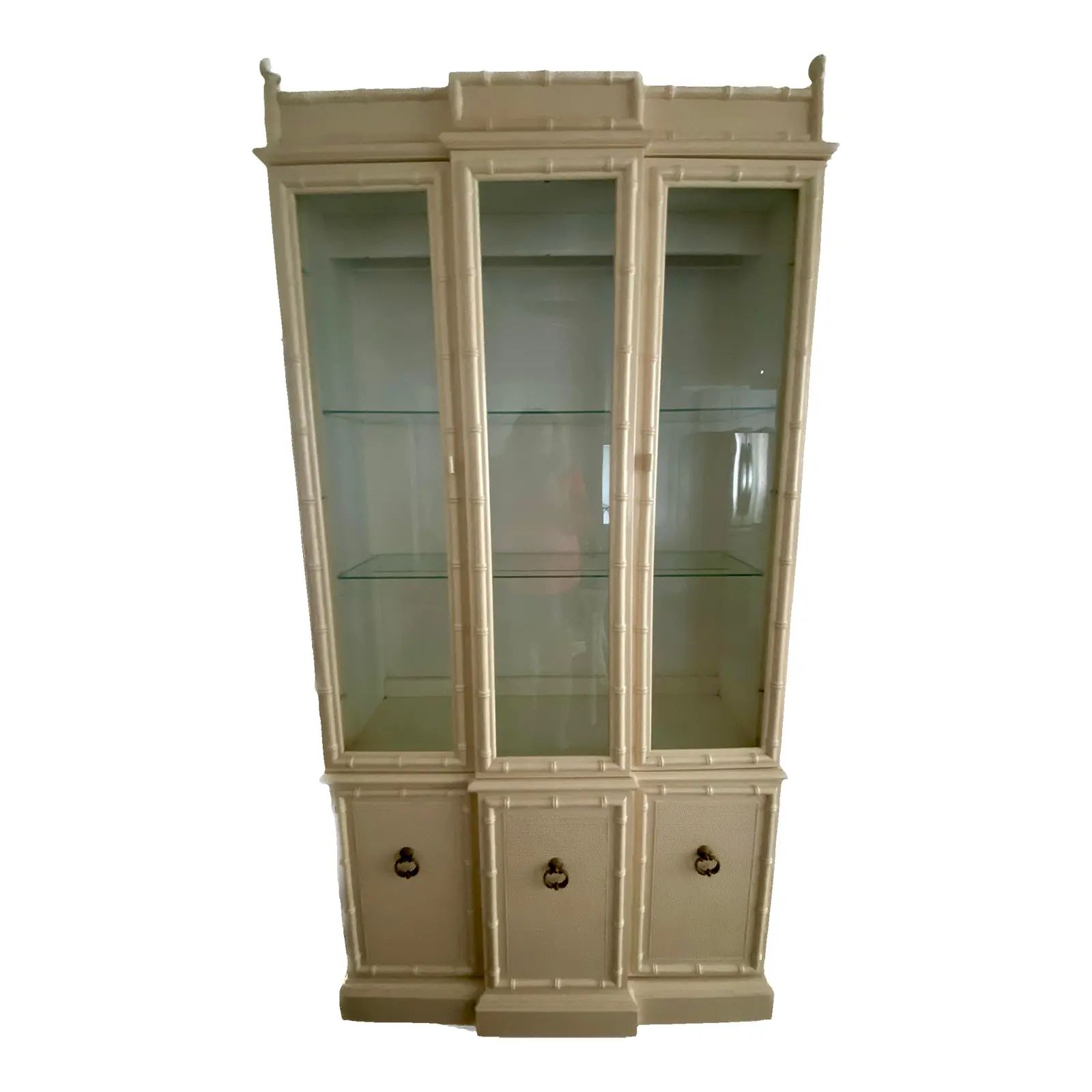 Vintage American of Martinsville Faux Bamboo China Display Cabinet With Light | Chairish